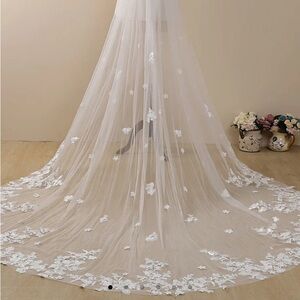 Ivory embroidered 3d floral bridal Veil